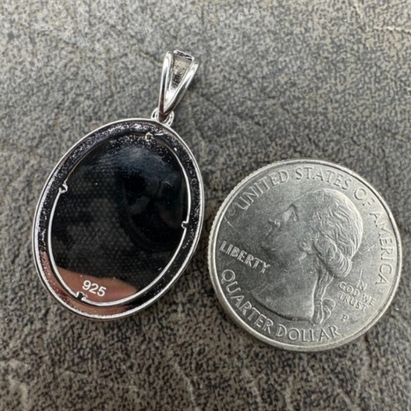 925 Sterling Silver & 14k Gold Filled  Oval Medallion Pendant Necklace - Picture 7 of 8